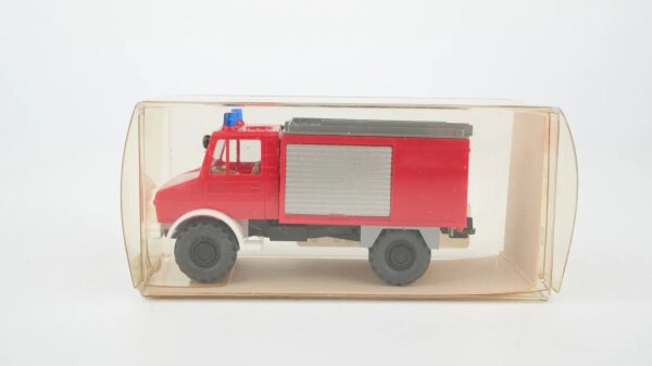 Wiking H0 62222 MB Unimog Feuerwehr TLF 8/18