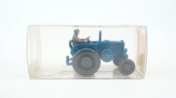 Wiking H0 12880 Lanz Bulldog blau, mit Fahrer
