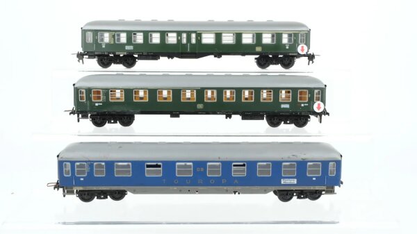 Unbekannt H0 Konvolut Abteilwagen 1./2.Kl. Personenwagen 1./2.Kl. Personenwagen Touropa DB (Abbrüche)