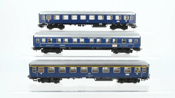 Märklin H0 Konvolut Abteilwagen 1.Kl. Grossraumwagen 1.Kl. Schlafwagen CIWL DB