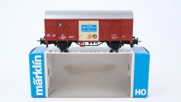 Märklin H0 4412 Gedeckter Güterwagen (Fahrradtransportwagen) ÖBB