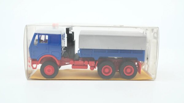 TRUCK-Line H0 7154 Mercedes-Benz Schwerlast-LKW Pritsche/Plane