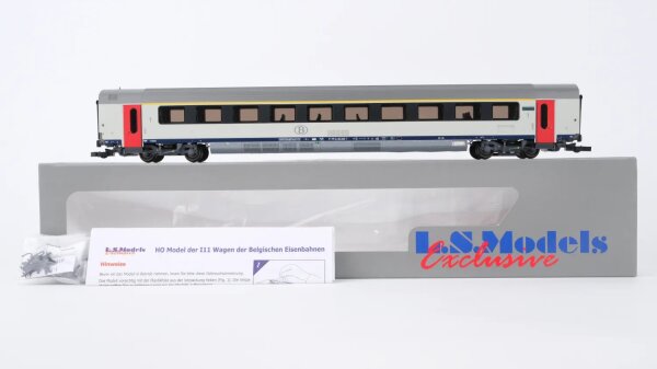 L.S. Models H0 43051-1 Großraumwagen 1. Kl. SNCB