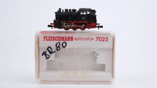 Fleischmann N 7025 Dampflok BR 80 030 DB