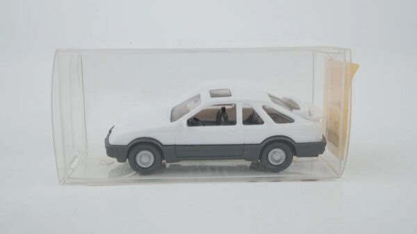 Wiking H0 12204 Ford Sierra weiß