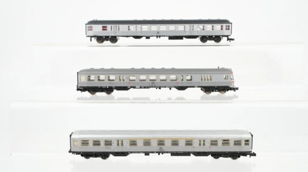 Fleischmann N Konvolut Silberlinge 1./2. Kl. mit Steuerwagen DB