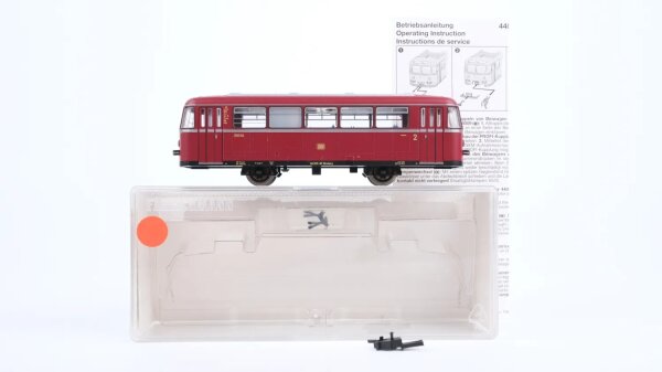 Fleischmann H0 4406K Schienenbus 142 035 BD Nürnberg DB