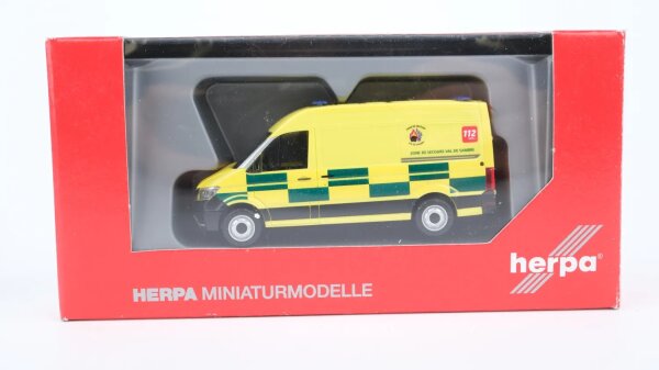 Herpa H0 096874 MAN TGE Kasten Ambulance Belgien