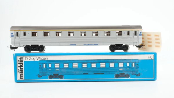 Märklin H0 4076 Reisezugwagen 1.Kl. SNCF