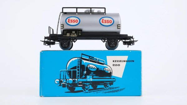Märklin H0 4501 Mineralöl-Kesselwagen ESSO Einheitskesselwagen der DB
