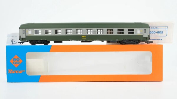 Roco H0 44601 Schnellzugwagen 2. Kl. SNCF