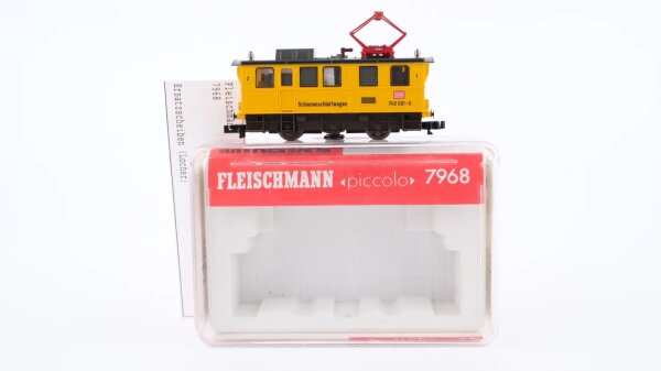 Fleischmann N 7968 Schienenreinigungslok BR 740 001-0 DB