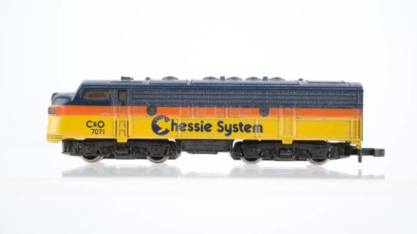 Märklin Z Diesellok 7071 Chessie System C&O