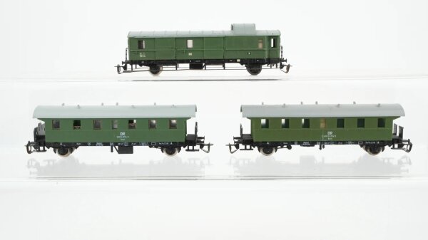 BTTB TT Konvolut Donnerbüchsen Gepäckwagen DR