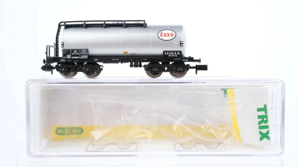 Minitrix N 15504-06 Kesselwagen Esso DB