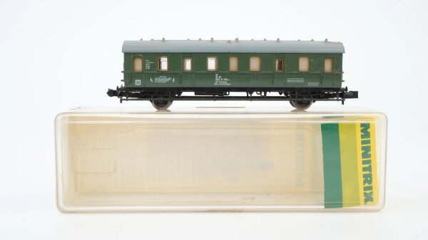 Minitrix N 51 3061 00 Personenwagen Wohn-Schlafwagen 992 9 130-4 DB