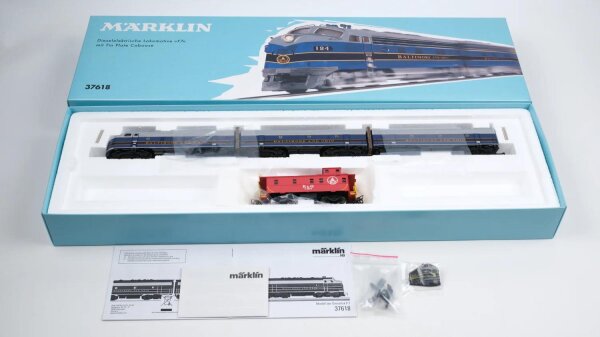 Märklin H0 37618 Dieselelektrische Lokomotive F 7 mit Tin Plate Caboose B&O Wechselstrom Digital Sound mfx