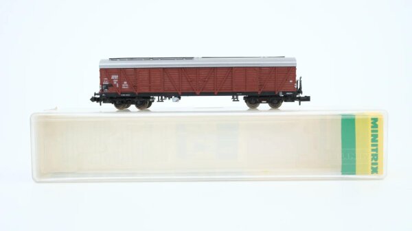 Minitrix N 13597 Gedeckter Güterwagen GGths 43 DB