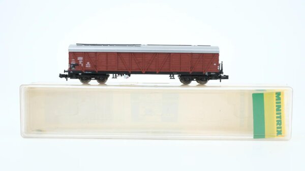 Minitrix N 13597 Gedeckter Güterwagen GGths 43 DB