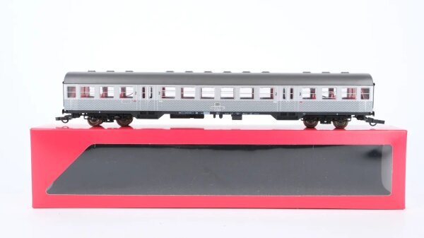 Roco H0 4265 Nahverkehrswagen (Silberling) 2. Kl. DB
