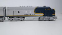 Märklin H0 3662 US-Diesellok Typ EMD F 7 der AT & SF Wechselstrom Digital (Vermutlich Verharzt)