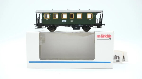 Märklin H0 4301 Personenwagen (09 803 Nür) 2.Kl. DB