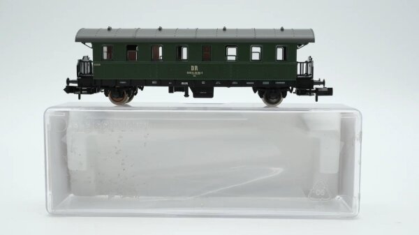 Fleischmann N 6260002 Personenwagen 2. Kl. DR