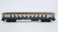 Märklin H0 4112 Reisezugwagen (Schnellzugwagen 2.Kl, Wagenunterkante ozeanblau) Büm 234 der DB
