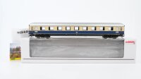 Märklin H0 43850 Reisezugwagen Av4üm der DB