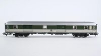 Märklin H0 4093 Gepäckwagen (51 80 92-40 118-2, grün-weiß) Düm 902 / Düms 902 der DB