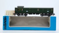 Märklin H0 4137 Reisezugwagen (dunkelgrüner...
