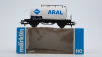Märklin H0 4440 Mineralöl-Kesselwagen (ARAL,...