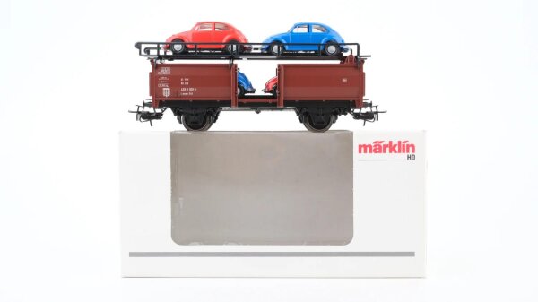 Märklin H0 4613 Autotransportwagen mit Pkw  Off 52  Laaes 541 der DB