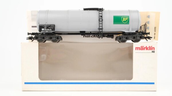Märklin H0 4758 Mineralöl-Kesselwagen BP Kesselwagen der BP AG  DB