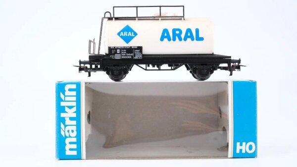 Märklin H0 4440 Mineralöl-Kesselwagen (ARAL, weißer Kessel) Einheitskesselwagen der DB