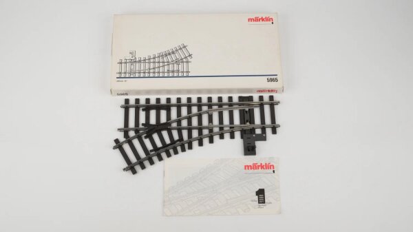 Märklin Spur 1 5965 Weiche links L 300 mm R 600 mm mit Handantrieb