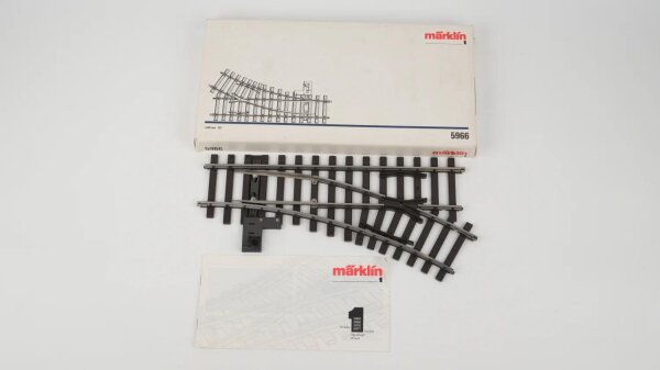Märklin Spur 1 5966 Weiche rechts L 300 mm R 600 mm mit Handantrieb