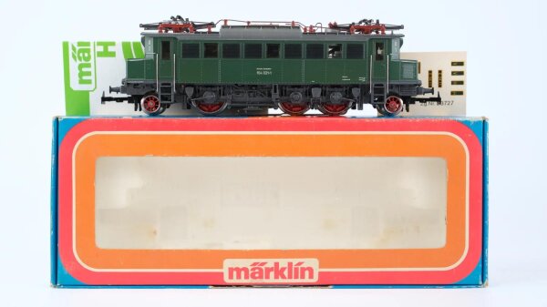 Märklin H0 3049 E-Lok BR 104 021-1 DB Wechselstrom