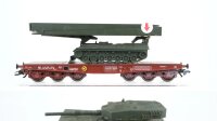 Märklin H0 Konvolut Schwerlastwagen mit Panzer...