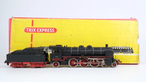Trix Express H0 Dampflok BR 18 601 3 Leiter Gleichstrom