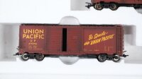 Märklin H0 45647 US-Güterwagen-Set Double-Door Box Car Set Typ A-50-19 der UP