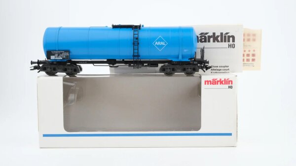 Märklin H0 4752 Mineralöl-Kesselwagen ARAL  Kesselwagen der ARAL AG  DB