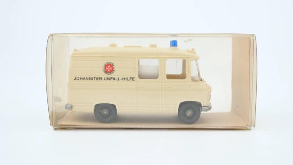 Wiking H0 13278 Mercedes-Benz Johanniter Unfallhilfe