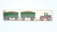 Wiking H0 26384 MB-Trac mit Rübenanhängern