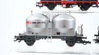 Märklin H0 Konvolut Kran- und Kranschutzwagen Kesselwagen Aral Silowagen gedeckter Güterwagen Supermann mit Zugschluss DB/ua