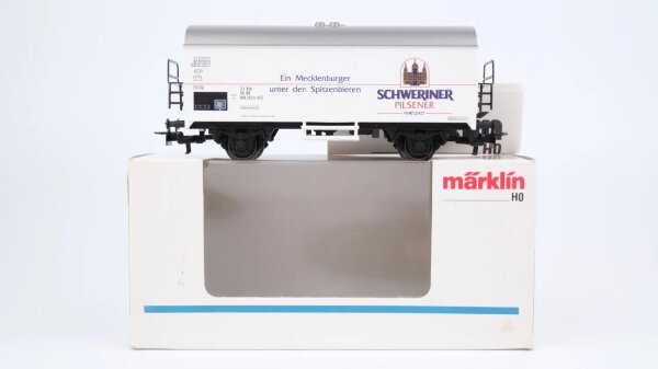Märklin H0 4418 Bierwagen SCHWERINER (Kühlwagen) Ichqrs 377 DR