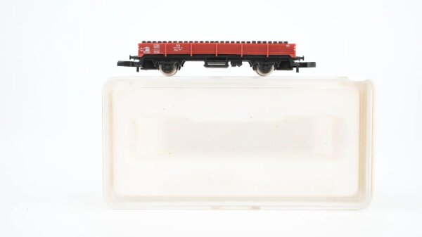 Märklin Z 8610 Niederbordwagen mit Schwellenstapel DB