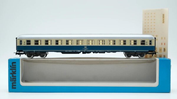Märklin H0 4092 Personenwagen 2.Kl. 51 80 22-70 983-7 Büm234 DB