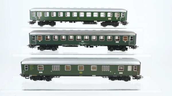 Märklin H0 Konvolut Grossraumwagen 2.Kl. Abteilwagen 2.Kl Packwagen DB