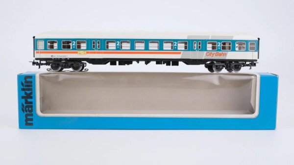 Märklin H0 4222 Reisezugwagen ABnb 719 / Bnb 719 der DB